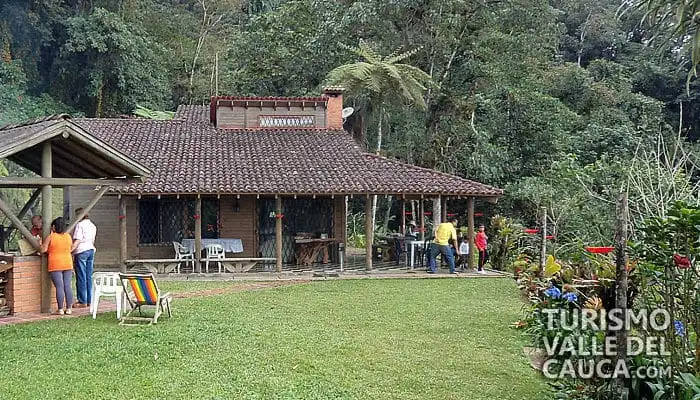 Mock Google Maps preview of Finca Alejandría location